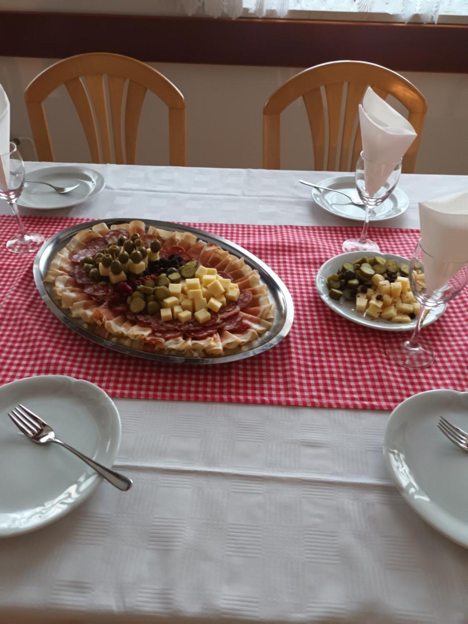 Bed&Breakfast Zilje Vinica エクステリア 写真